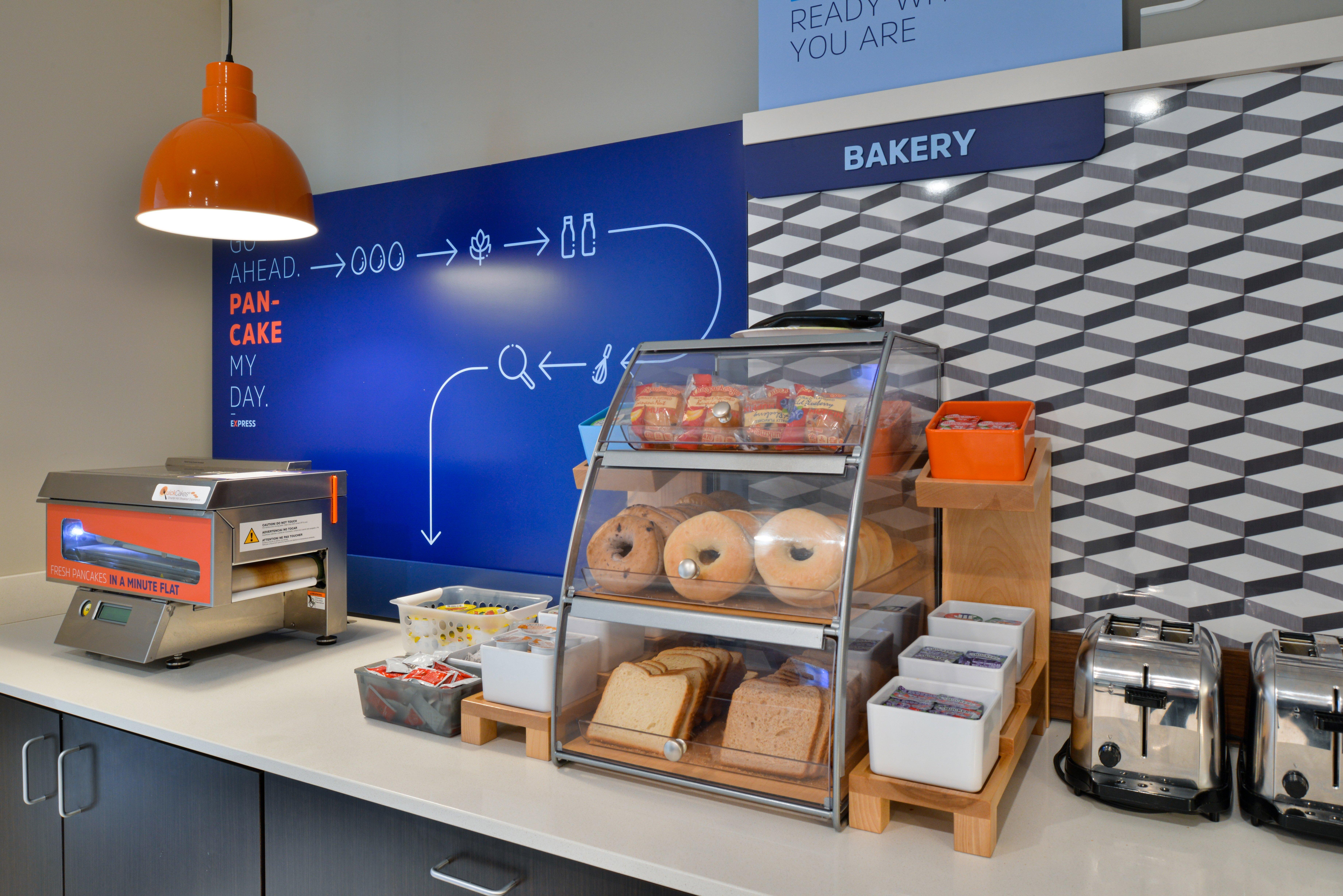 Holiday Inn Express Orlando - South Park By Ihg Williamsburg エクステリア 写真